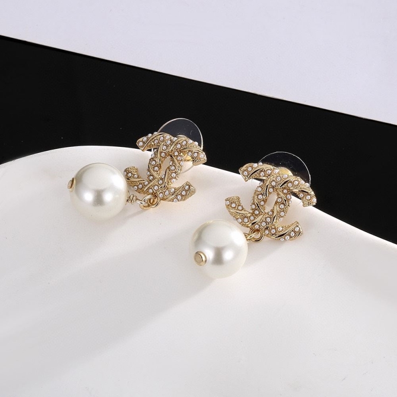 Ch**el earrings